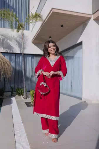 Rani Pink Velvet Zari & Mirror Work Kurta Set