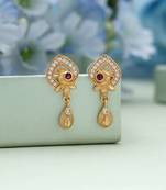 Gold color antique earrings