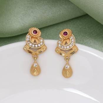 Gold color antique earrings 2