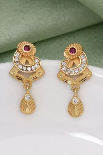 Gold color antique earrings