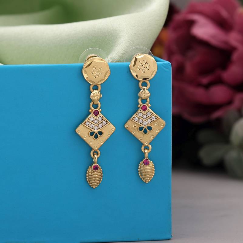 Gold color antique earrings