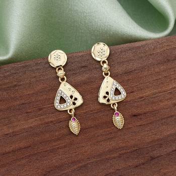 Gold color antique earrings 2