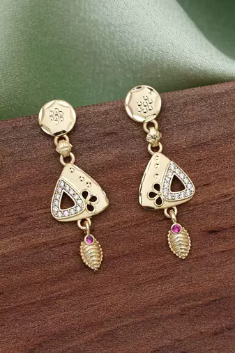 Gold color antique earrings