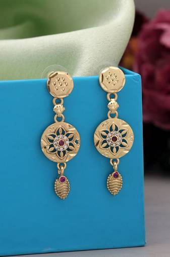 Gold color antique earrings
