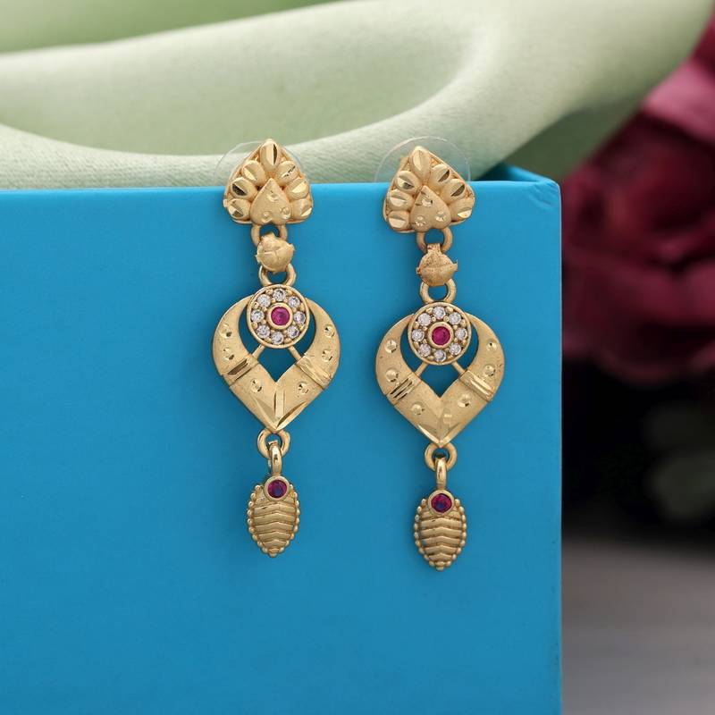 Gold color antique earrings