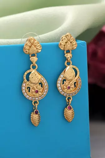 Gold color antique earrings