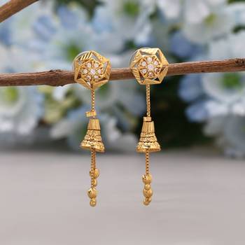 Gold color antique earrings 2