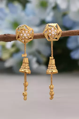 Gold color antique earrings