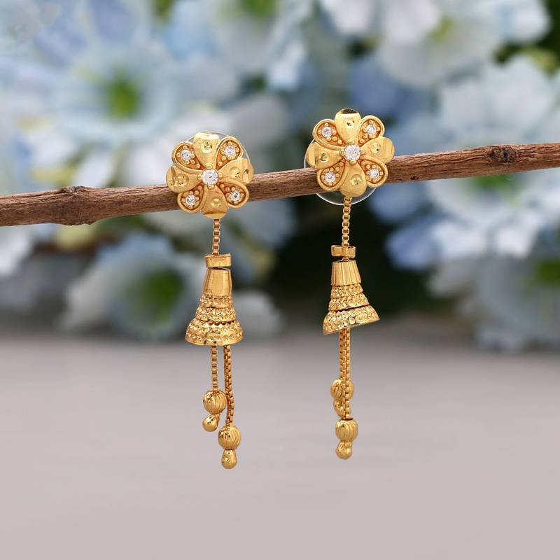Gold color antique earrings