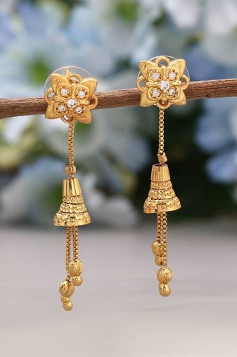 Gold color antique earrings