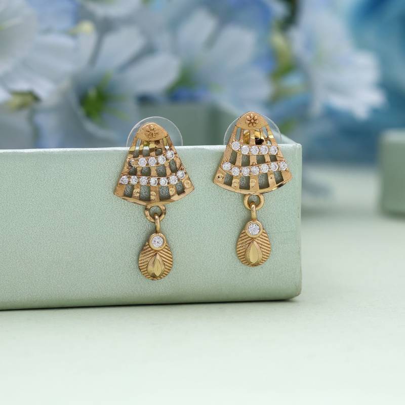 Gold color antique earrings