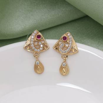 Gold color antique earrings 2