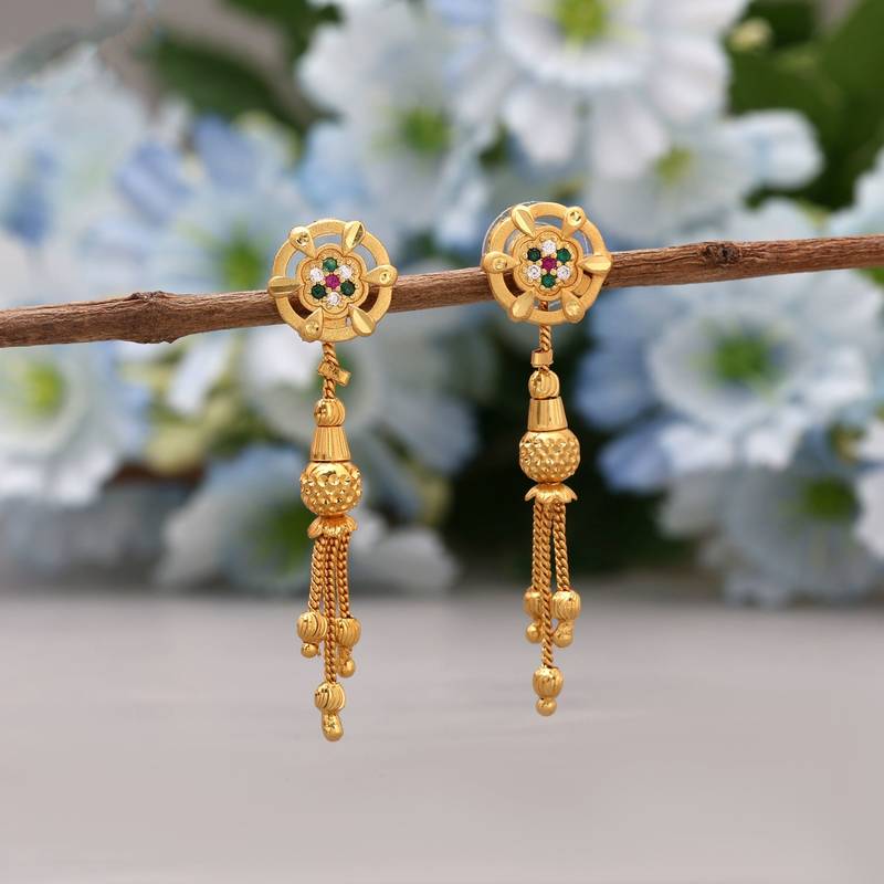 Gold color antique earrings