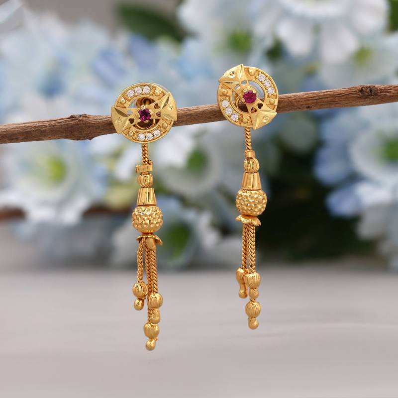 Gold color antique earrings