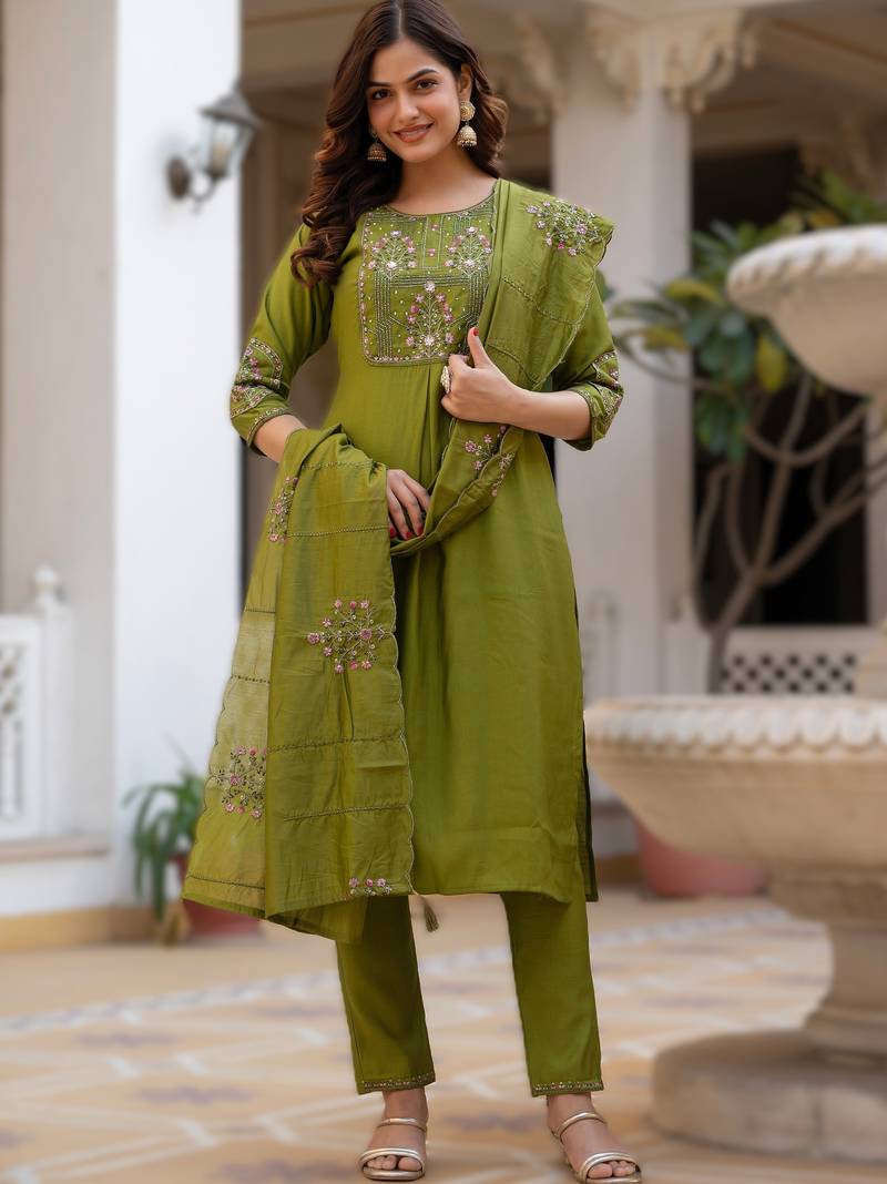 Mehendi elegant viscose mango silk embroidered kurti pant set with dupatta