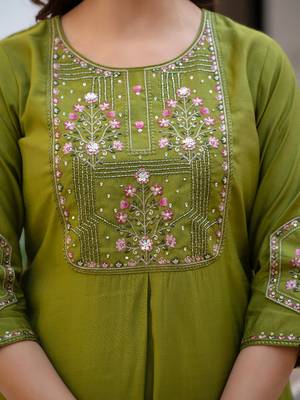 mehendi elegant viscose mango silk embroidered kurti pant set with dupatta 3