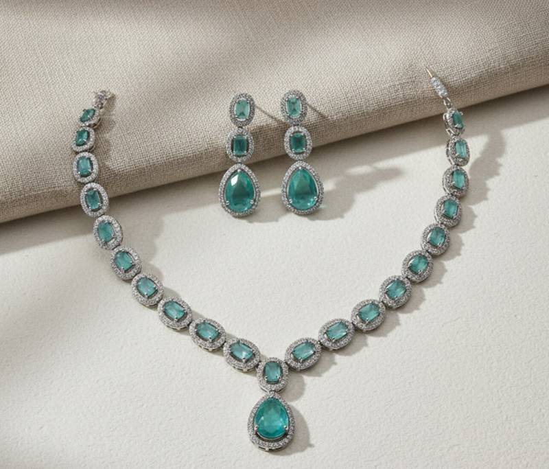 Emerald grace halo necklace set