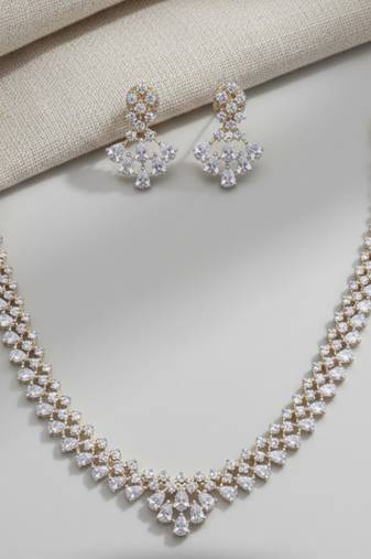 Ivory radiance diamond necklace set