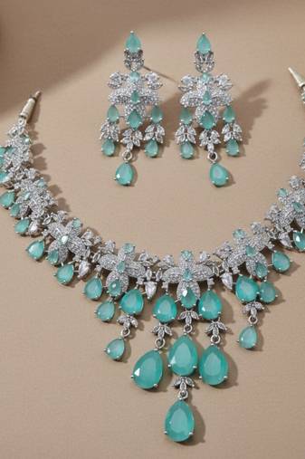 Silver-plated mint green stone-studded jewellery set with earrings