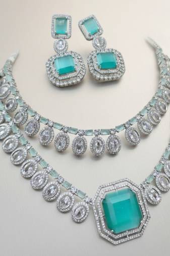 Emerald-cut statement