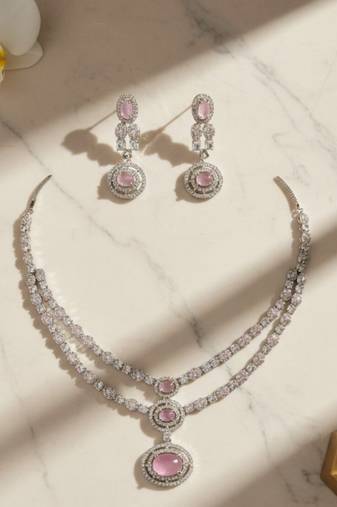 Blush halo jewelry set