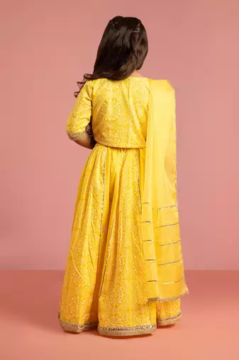 yellow bandhani printed lehenga choli set with organza dupatta