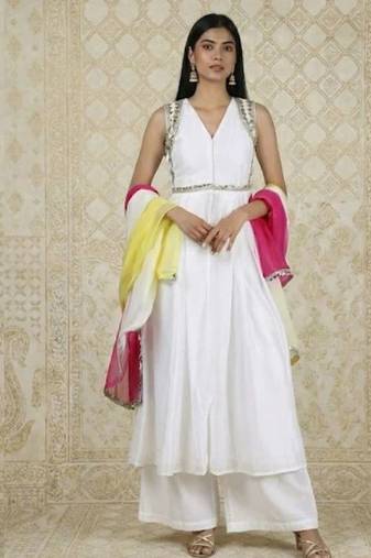 White dhoti set with colorful dupatta