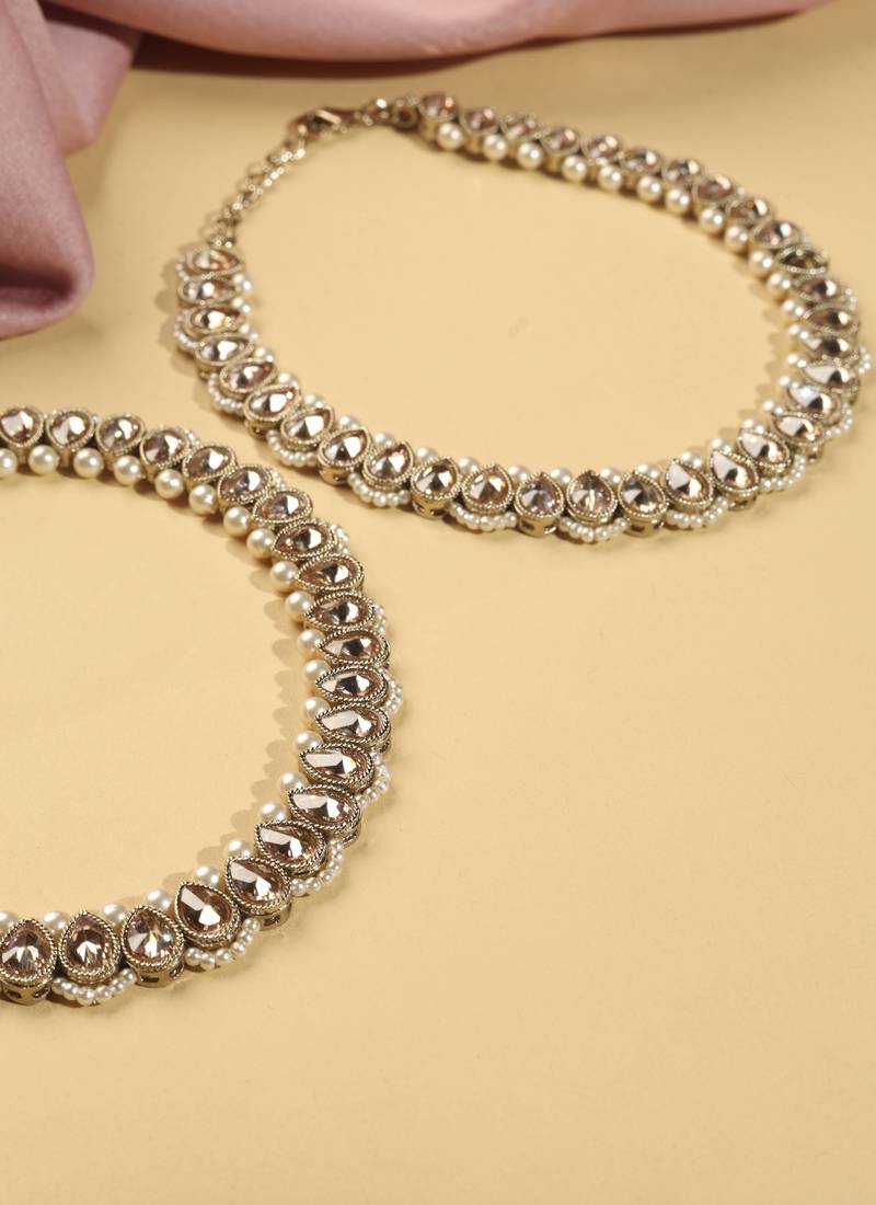 Astonish oval shape pearl brown kundan stone antique gold plated set of 2 anklet(payal) for women