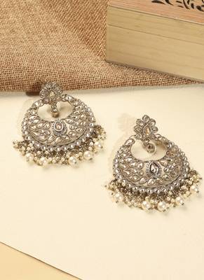 Lovely chandelier shape brown kundan stone antique gold plated chandelier earring for women 1