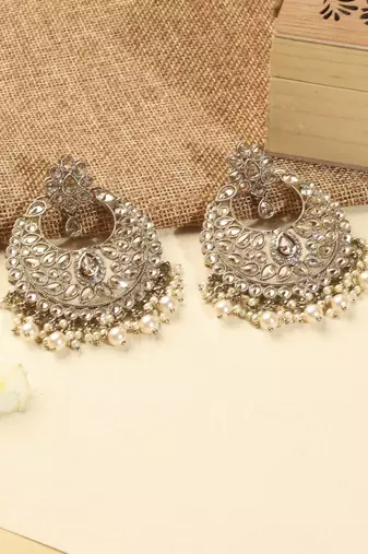 Lovely chandelier shape brown kundan stone antique gold plated chandelier earring for women