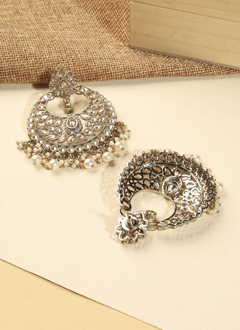 Lovely chandelier shape brown kundan stone antique gold plated chandelier earring for women