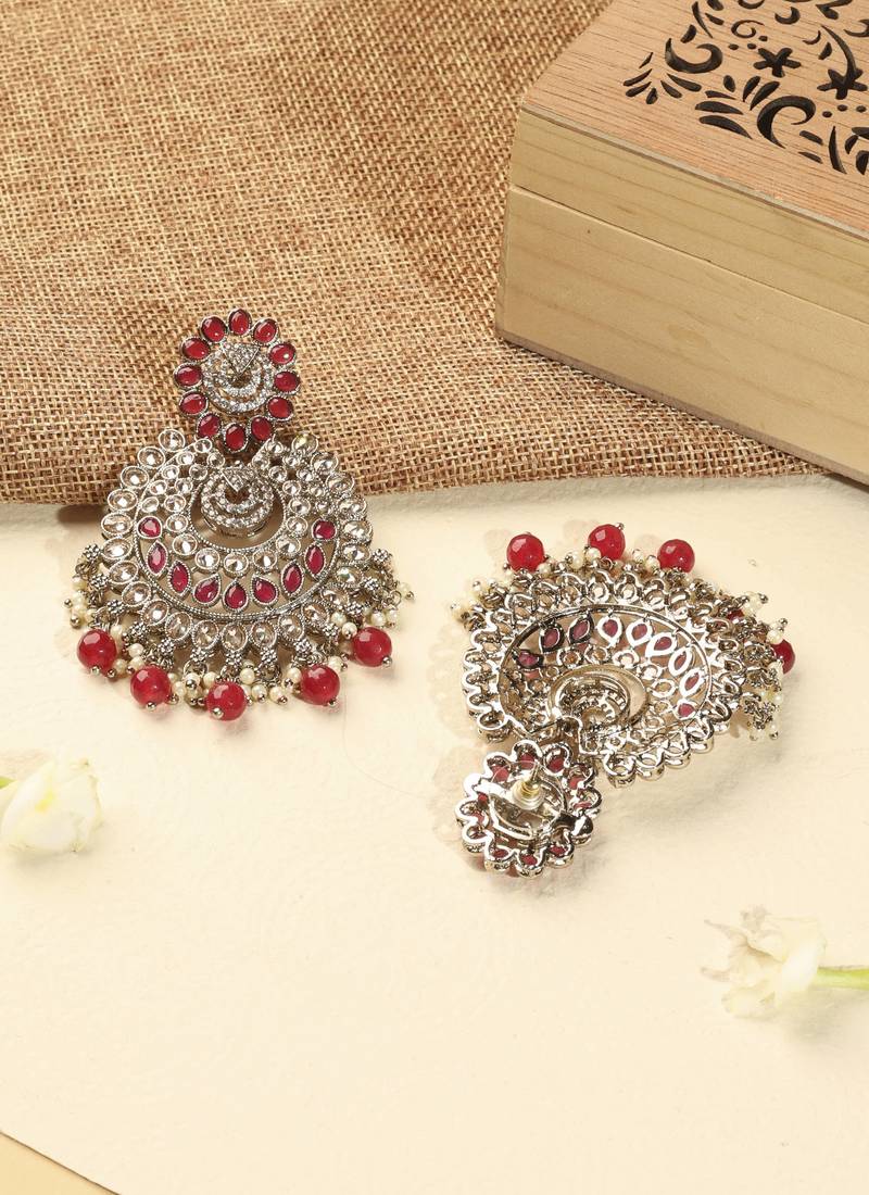 Lovely chandelier and circle shape red kundan stone antique gold plated chandelier earring for women