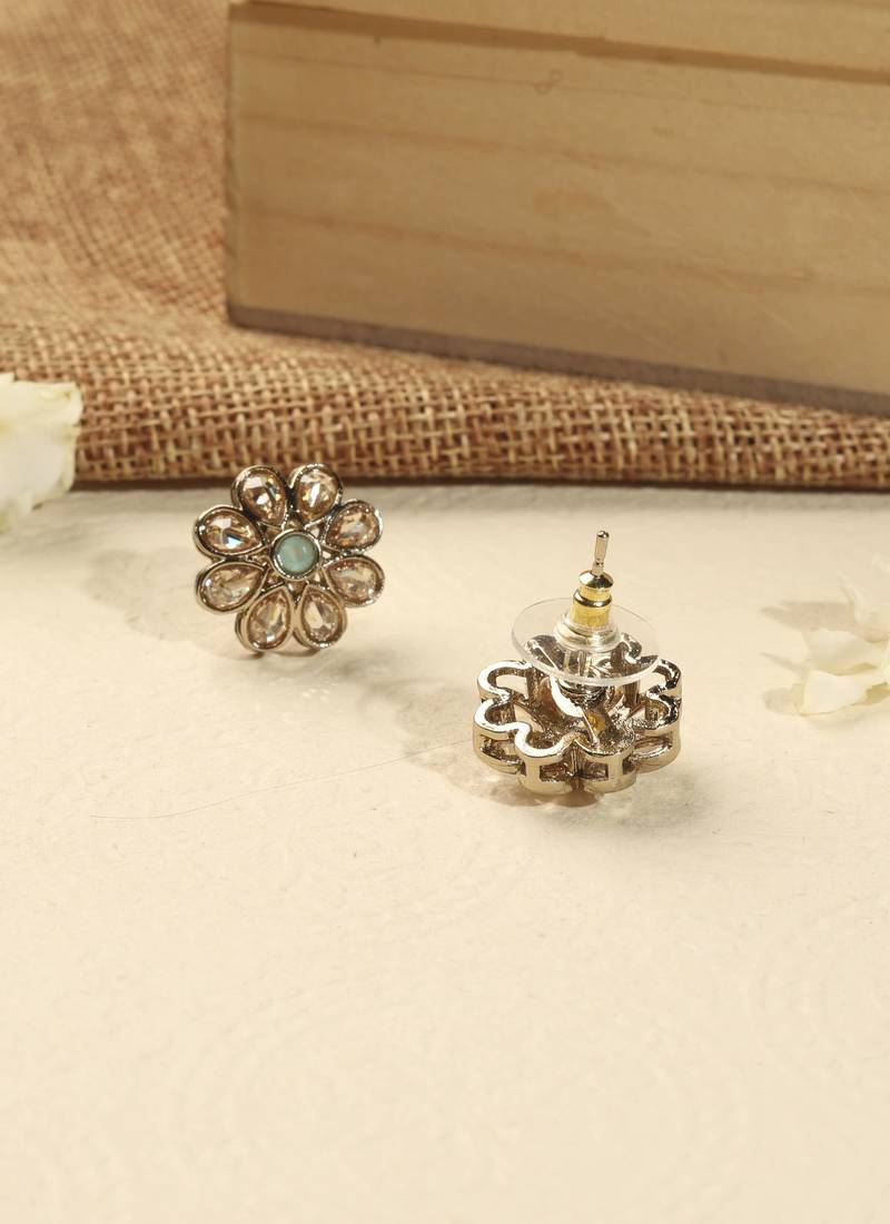 Smooth flower design brown kundan stone antique gold plated stud earring for women