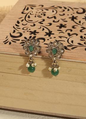 Modish flower design and circle green kundan stone antique gold plated dangle earring for women 1