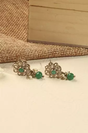 Modish flower design and circle green kundan stone antique gold plated dangle earring for women