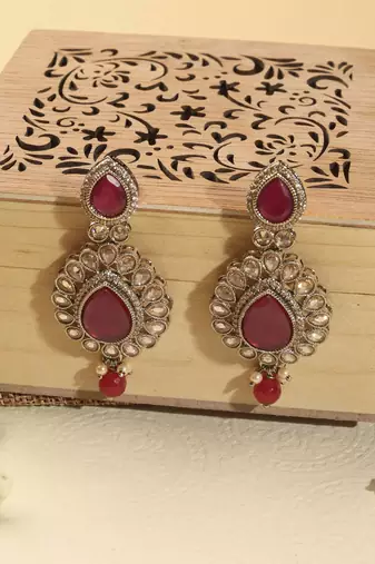 Stylish round and oval shape red kundan stone antique gold plated brass dangle earring for women
