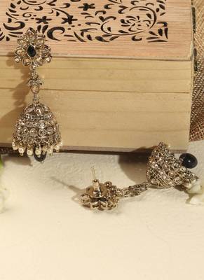 Traditional flower and oval shape antique gold plated brass jhumki earring for women 4