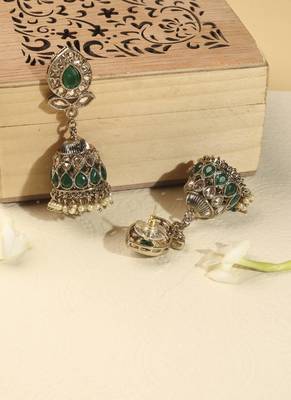 Leaf and oval shape green kundan stone antique gold plated jhumki earring with maang tikka for women 4