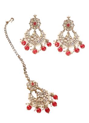 Chandelier red pearl brown kundan stone antique gold plated brass earring with maang tikka for women 2