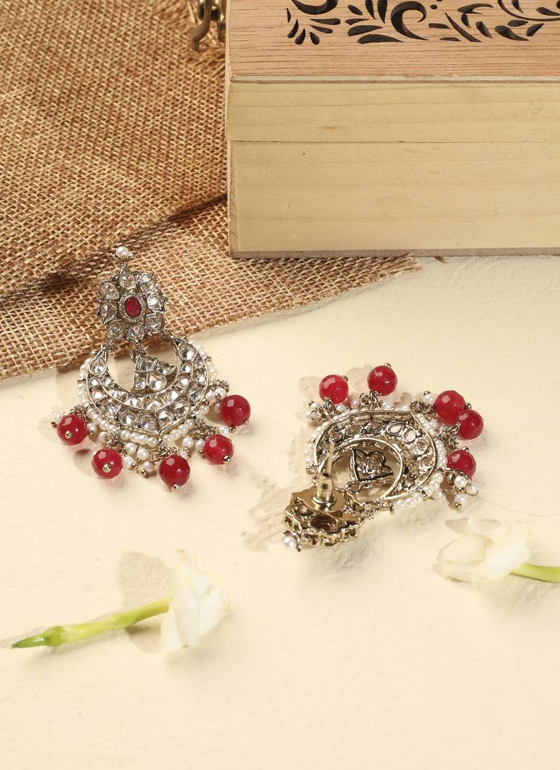 Chandelier red pearl brown kundan stone antique gold plated brass earring with maang tikka for women