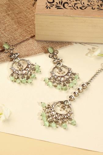 Leaf shape green pearl brown kundan gold plated brass chandelier earring maang tikka for women