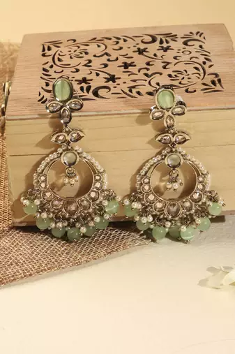 Leaf shape green pearl brown kundan gold plated brass chandelier earring maang tikka for women
