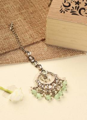 Leaf shape green pearl brown kundan gold plated brass chandelier earring maang tikka for women 4
