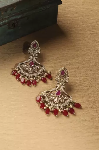 Flower shape mother of pearl red unkut kundan antique gold plated princess necklace set for women