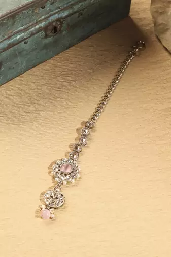 Flower and round shape pink kundan stone gold plated choker necklace set with maang tikka for women
