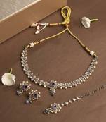 Flower and oval shape blue kundan stone gold plated choker necklace set with maang tikka for women