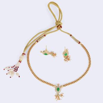 Round shape and small golden ball green kundan stone gold plated brass choker necklace set for women 4