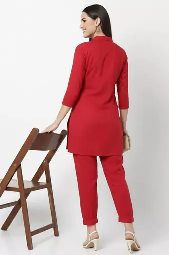 Red embroidered rayon kurta set