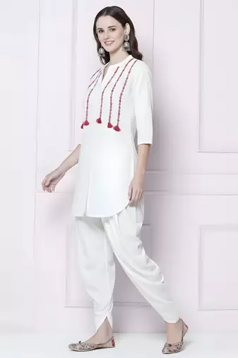 White embroidered rayon kurta with dhoti pant