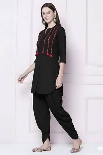 Black embroidered rayon kurta with dhoti pant